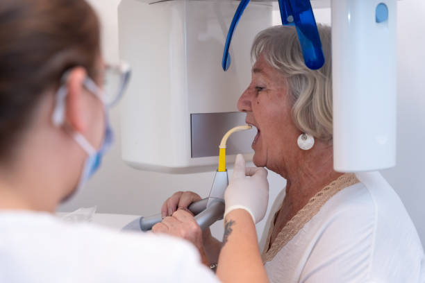 Best Weekend Emergency Dentist in Torrington, CT
